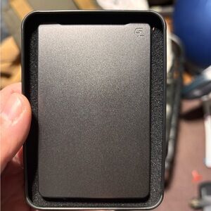 NIB groove wallet